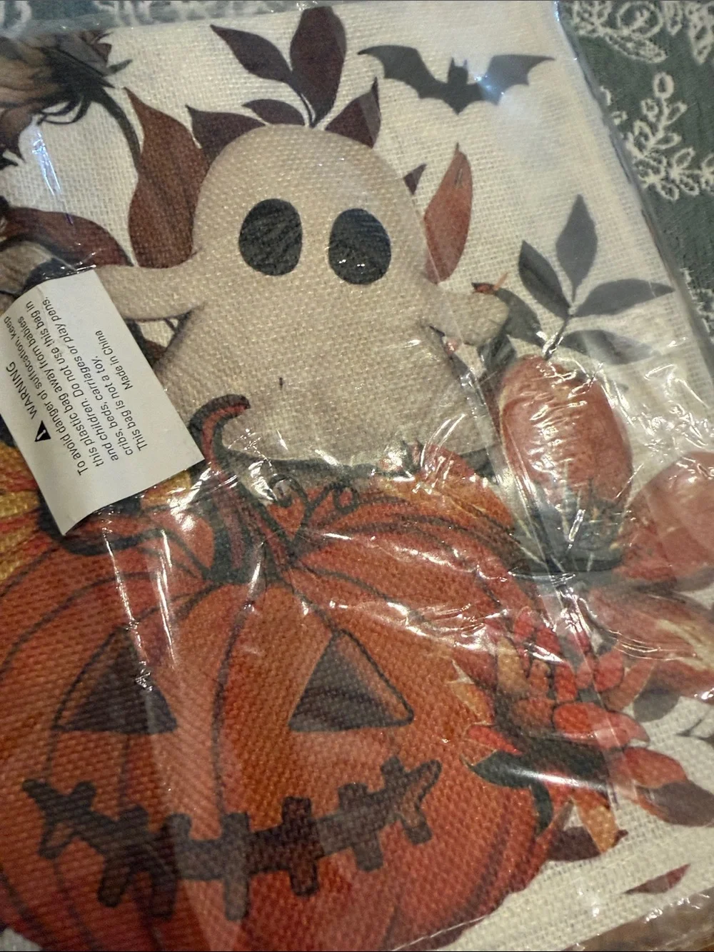 Halloween Pumpkin & Ghost Table Runner